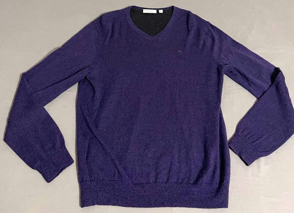 Calvin Klein Extra Fine Merino Wool V-Neck Sweater Mens M Purple Plum